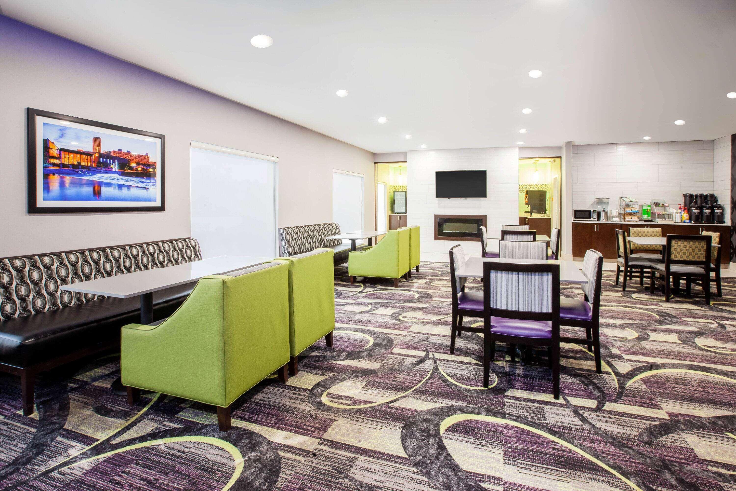 La Quinta Inn And Suites By Wyndham Elkhart Kültér fotó
