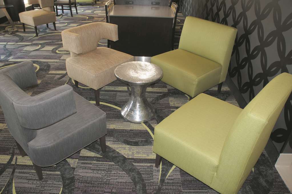 La Quinta Inn And Suites By Wyndham Elkhart Beltér fotó