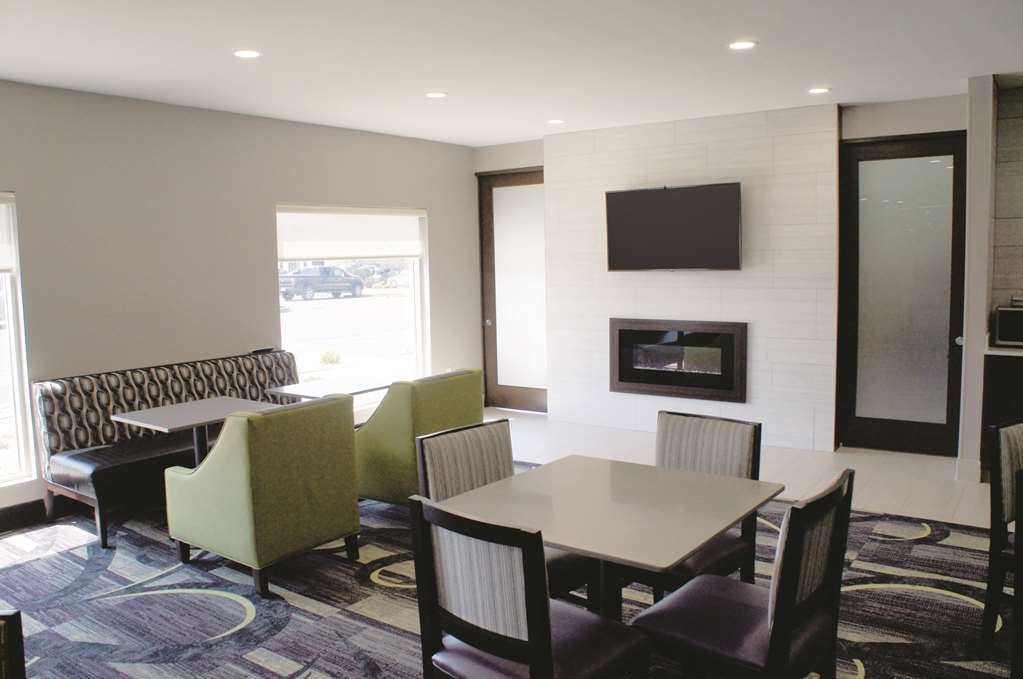 La Quinta Inn And Suites By Wyndham Elkhart Étterem fotó